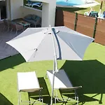 Magic Corner On Golden Mile Apartmán *